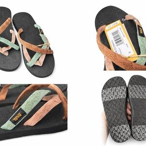 NWT!! Teva Women's Sandals in Mint Green + Peach